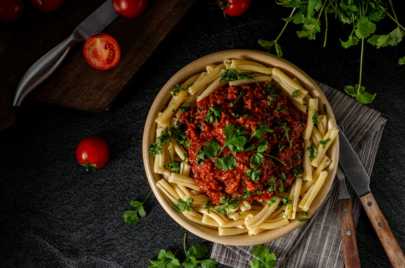 Vegane Bolognese mit Penne